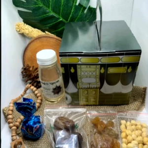PAKET OLEH OLEH HAJI DAN UMROH DUS BOX KABAH  HAMPERs MAKANAN
