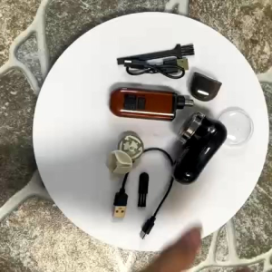 Combo 2 máy ( máy cạo râu mini + máy tỉa lông mũikèm 2 lưỡi dao thay thế) màn hình kỹ thuật số hiển thị % pin.