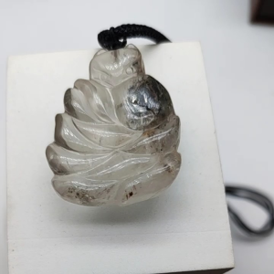 天然幽灵狐仙吊坠附吊坠绳 34x45mm Natural Phantom Fairy Fox Pendent with Pendent Rope