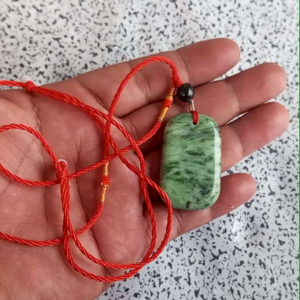 Kalung Giok Nefrit Jade Aceh Model Loval: Aksesoris Perhiasan Tradisional