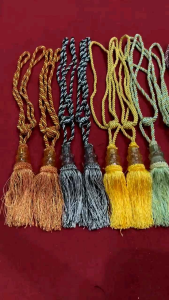 Tasel Kecil Aksesoris Gordyn: Desain Unik untuk Menambah Sentuhan Elegan