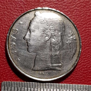 Koin Belgia Klasik Koleksi kuno 5 FR Tahun 1975 BEKAS
