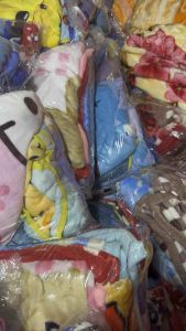 Mền lông tuyết mịn  (đi họcđi du lịch)( màu sắc nt riêng shop)