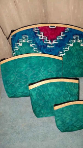 Dompet - Pouch Bag serbaguna 4 in 1 motif batik Bali (Tas beranak)