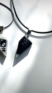 2 KALUNG / 1 SET  Kalung Titanium RESIN Couple Love Magnet RANTAI DAN TALI HITAM PASANGAN