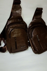 PROMO JN1715 - TAS SELEMPANG KULIT IMPORT WAIST BAG PRIA USB port CROSS BODY BAG