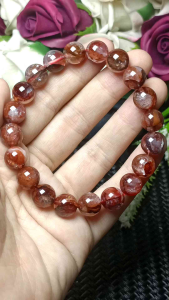 Premium Grade 100% Natural Hematoid Quart - Multi-inclusions Crystal 10MM+/ 极品冰透体100%纯天然红胶花火焰红花片水晶手串 10MM+(天然鸩羽幽灵)