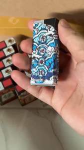 Combo 5cái Hột quẹt bật lửa khò vỏ kim loại Chữ Trung in màu sắc nhẹ nhàng bơm lại được khi hết