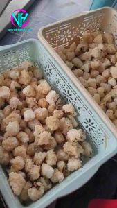 300g trứng ốc bươu đen ( bù 10% dập do vận chuyển)