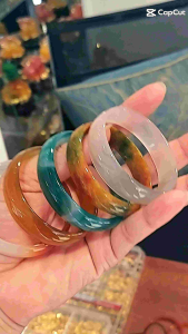 Vòng tay đá Mã Não bản hẹ trẻ trung năng động nhiều mẫu dành cho Nữ