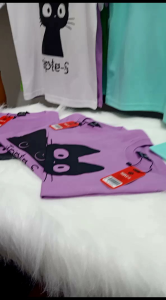 T-shirt kaos distro anak tulisan nabrak Merk Triple-s dengan bahan 100% full cotton combed jahitan full katun