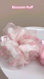 Domi Rune.ยางรัดผมลายน่ารัก ยางรัดผมโดนัท Blossom Puff