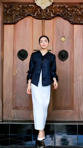 BLOUSE KEBAYA GEULIS KEBAYA KEKINIAN MODERN KATUN TOYOBO  HALUS