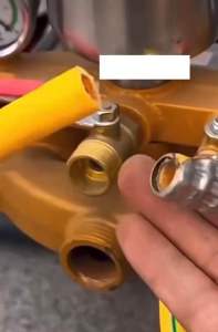 Đầu Nối Nhanh Dây Xịt Rửa Xe Dây Xịt Thuốc Áp Lực 8.5mm Nối Đồng Thau Cao Cấp ( Không Cần Máy Bấm )