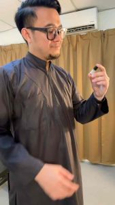 MINYAK WANGI CANDY PERFUME ROLL ON TIADA ALKOHOL PATI TAHAN LAMA LELAKI DAN WANITA 2ML HARGA BORONG BY LANEESA WANGIAN LONG LASTING PARFUM MEN AND WOMEN FRAGRANCE