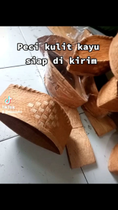 Peci Kulit Kayu Habib Bahar: Desain Elegan & Berkualitas Tinggi