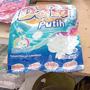 DETERGEN DAIA BUBUK 1.6KG