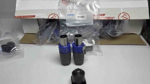 Jack Loa Speakon Jiasound ST-302C Chân Đồng Nguyên Chất