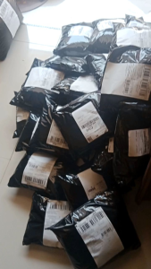 Topi Rajut Payet: Ciptakan Kepribadian Anda dengan Topi Nenek Premium