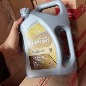 OLI MESIN PELUMAS PERTAMINA FASTRON GOLD SAE 5W-30 4L