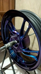 Cat Bunglon 500ml tiga warna Biru MERAH Ungu SUPER COLOUR Bergaransi - 100ml Pink/Blue GRATIS TINER PU