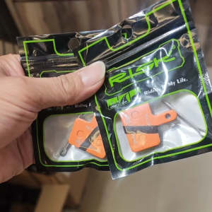 Brake Pad Semi Metalic Bicycle RISK MTB Mounn Bike M315 M355 M375 M396 Brake Pads Cycling Basikal