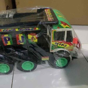 MAINAN MOBIL TRUCK PENGANGKUT PASIR UKURAN JUMBO BESAR / MOBILAN TRUK JUMBO / MAINAN ANAK LAKI LAKI