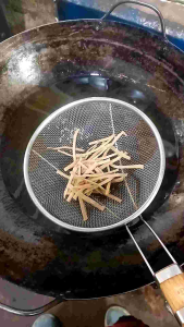 แคปเส้นเจหรือกากหมูเจ แคปเจแบบเส้น (สั้น) 📣ไม่ต้องจ่ายแพงอีกต่อไป 🤩เพราะเรามีให้เลือกหลายขนาดตามความต้องการของคุณ 💥 แคปเจสวยๆ แคปคุณภาพดี  แคปเจby:อิ่มบุญ