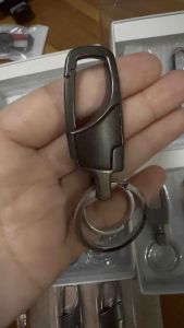 HEAVY-DUTY Zinc Alloy KEY HOLDER FOR / Car / Bag / Keychain Key Ring Organizer Key accessories for Cars and Motors