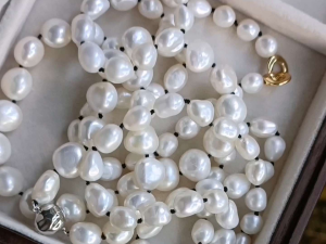 DaVee | High grade natural pearl baroque necklace silver clasp gold plated bright white baroque pearl necklace