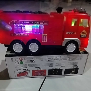 Mainan anak pemadam baterai bump and go ada musik lampu dan dapat berjalan