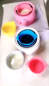 Combo Wax Lông Tại Nhà Gồm 100g Sáp Hạt Cao Cấp + 10ml Mỡ Trăn + 1 Chén Nấu Sáp Silicon + 1 Chai Phấn Rôm 25g Full Beauty