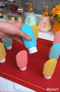 Travel Refillable Bottles Set/Portable Cosmetic Dispenser Kit /Toiletry Container Portable Travel Dispenser Bag Refillable Lotion Pouch / Portable Liquid Cosmetic Bag/ Shampoo Refill 旅行乳液分装袋 可重复使用