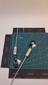 Underwater Rattle & Pointer 8" (20.3Cm) Swivel Hook Split Ring Attachment To Signal Divers & Point