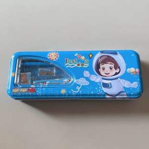 Tempat Pensil Kaleng Set Tulis AD 139 Astronout Space