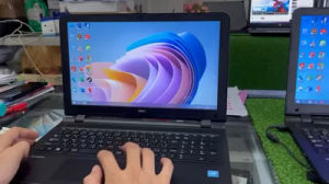 โน๊ตบุ๊ค NEC versapro VK 17 Ef-N lntel (R) Celron (R) CPU 3215 u 1.70 Hgz 1.70 Hgz RAM 4GB HDD 500 GB ขนาดหน้าจอ 15 .6 นิ้ว มีกล้องหน้า