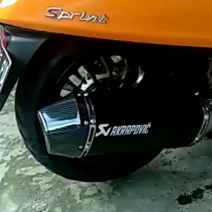 Knalpot Akrapovic Untuk Vespa Matic: Sprint, Iget, LX, Primavera, & GTS
