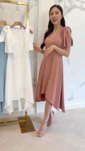 M267 เดรสผ้าทวิลแต่งโบว์ไหล่ กระโปรงไล่พริ้วหน้าสั้นหลังยาว