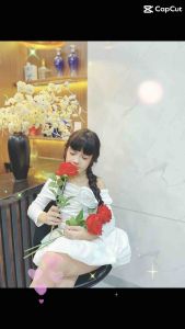 Bộ chân váy bí trắng áo trễ vai bé gái dễ thương size 7-35kg cho bé đi chơi đi tiệc