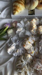 🧸 Scrunchies ยางมัดผมลายดอก โดนัทมัดผม ยางรัดผมไม่กินผม 🧸