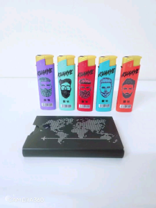 SXD 740 KY Mr Beard Windproof Lighter (random)