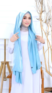 Pasmina Shimmer Silk & Pasmina Cotton Shimmer: Desain Elegan dan Modis