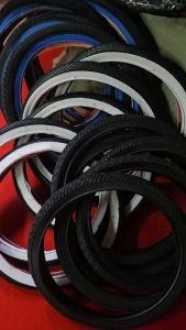 FOLDING BIKE TIRE 20x1.75 (406) leo tire  20x1.75 (406) exterior tire cheapest price good quality 100%legit  fast shipping actual photo po iyan mga Boss