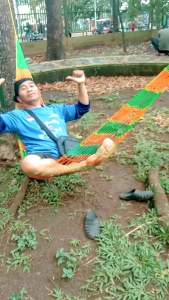 HAMMOCK AYUNAN JARING TERBUAT DARI BAHAN TALI TAMBANG PANJANG 200cm LANGSUNG DARI PENGRAJIN