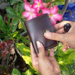 DOMPET KARTU KULIT