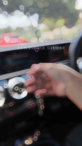 LUNASPACEEEE 复古山茶花手链法式气质高级感轻奢抽拉绳手链