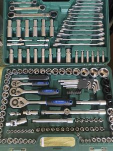 Bộ đồ nghề sữa chữa 150 món chất liệu crv sáng bóng. thương hiệu Hitman