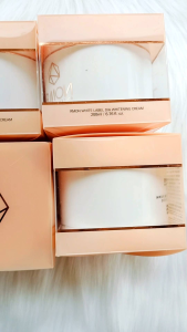 Kem dưỡng body Rmon tế bào gốc cấp ẩm dưỡng trắng tái tạo da 200ml