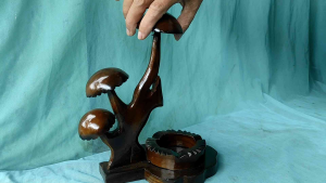 Asbak Tempat Sampah Mini Kayu Jati 17 X 12 X Tinggi 23 Cm