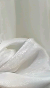 Bahan/Kain Cristal Shimer/Shimer warna putih tulang/Bw